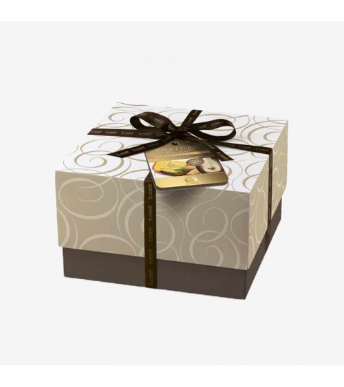 scatola panettone con crema di mandorle